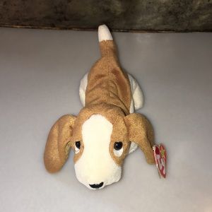 Ty Beanie Babies Tracker the Basset Hound